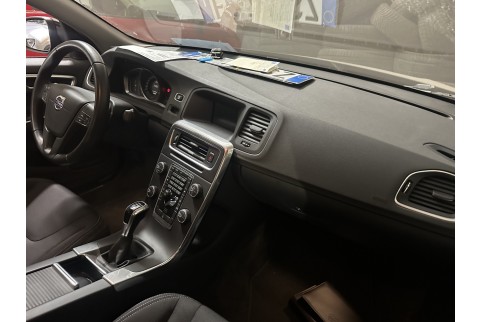 2018 Volvo S60, Dyzelinas